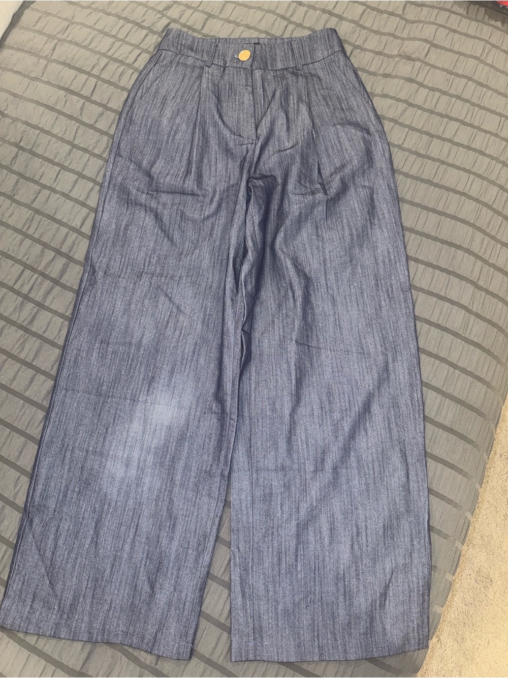 Commense Blue Wide-Leg Pantsuit with Tie-Front Crop Top - Picture 4 of 5